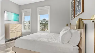 Gallery image of 2 Homes in Inlet Beach by AvantStay Sleeps 24 Walk to Beach Free Golf Cart Rooftop Decks Pool Access in Inlet Beach