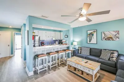 Gallery image of Stylish Blue Getaway - Beach Access - Shared Pool in Panama City Beach