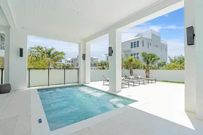 Gallery image of The Grand Pearl in Inlet Beach