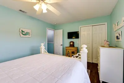 Gallery image of Walk to Shore Getaway with Resort Perks in PCB! in Panama City Beach