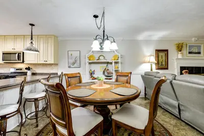 Gallery image of Walk to Shore Getaway with Resort Perks in PCB! in Panama City Beach