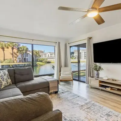 Edgewater Resort Villa Beach