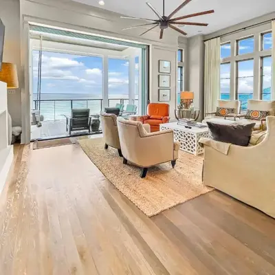 224 Winston Ln l 4 Bikes Included l Beachfront with Amazing view l Community Pool