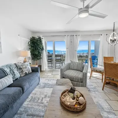 Eastern Shores 101 l Beachfront l Ground level with direct access to beach and pristine views