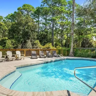 Beach Baby - Secluded Home with Private Pool Area & Deck
