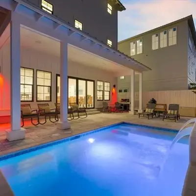 Big Gus - Huge Home Near the Beach with Gulf Views & Secluded Pool Area