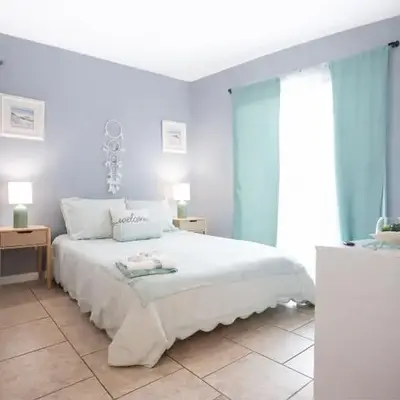 WALK TO BEACH Perfect Family Getaway Sleep 6
