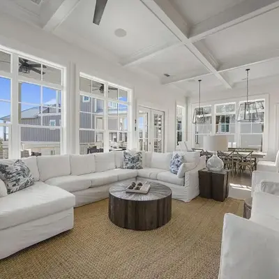 Hermosa Manor - Luxury Vacation Rental House Near the Beach with Private Pool Area & Gulf Views