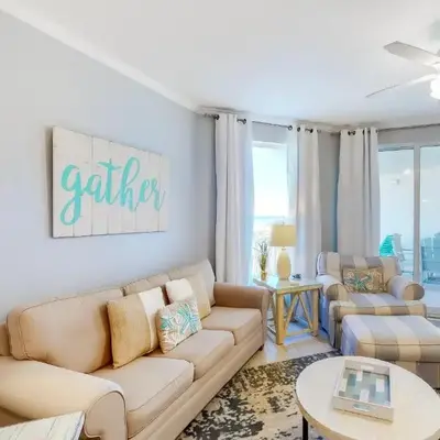 Gorgeous condo with pool & Gulf view stunning decor bunk beds & pickleball