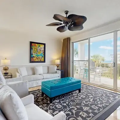 Amazing High Pointe condo with grill hot tub pool tennis & pickleball