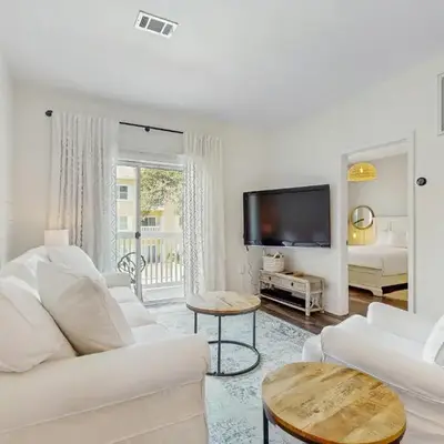 Pool-view condo with private balcony AC & washer&dryer