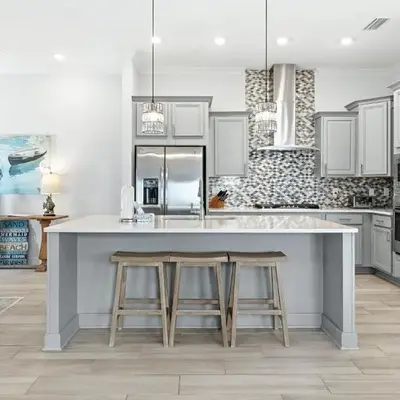 Prominence- 3 BR