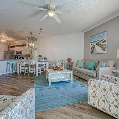Beautifully decorated oceanfront condo with resort pool & huge walk-in showers