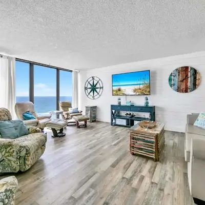 Edgewater Tower 2-611