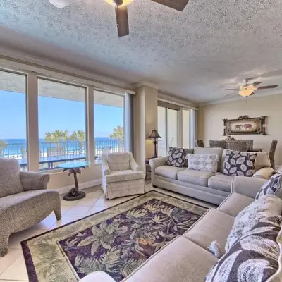 Beautiful Beachfront Condo with Pool View - Unit 0203