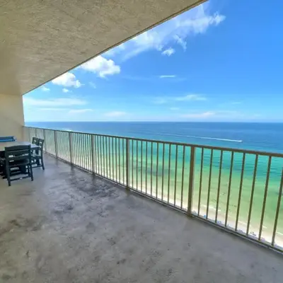 Wondrous Condo with Beach Access and Poolside Beach - Unit 2103
