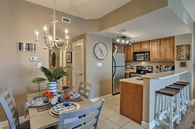 Gallery image of Resort Pool, Gym and Hot Tub Beachfront PCB Condo! in Panama City Beach
