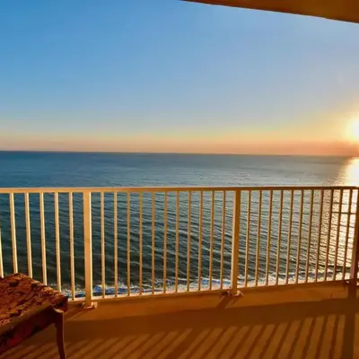 Amazing Sunset Oceanfront Condo