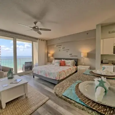 Deluxe Beachfront Studio