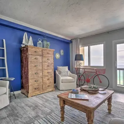 Pinnacle Port Getaway with Ocean View and Pool Access!