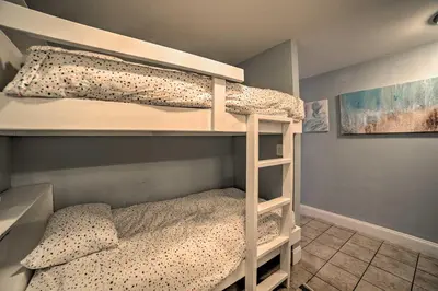 a bunk bed in a room with a bunk bed gmaxwell gmaxwell gmaxwell gmaxwell gmaxwell gmaxwell at 18th-Floor PCB Resort Condo with Amazing Gulf View! in Panama City Beach