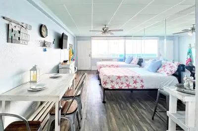 Gallery image of Breezy PCB Studio with Direct Beach Access! in Panama City Beach
