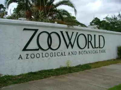a zooord sign on a white wall at Salt Life Loft by Sand Seeker Vacations in Panama City Beach