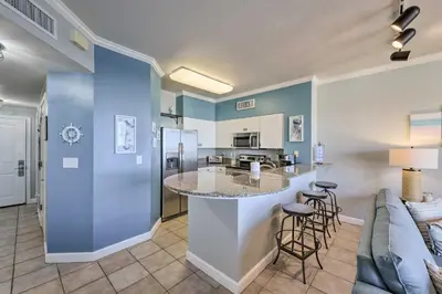 Gallery image of PCB Resort Condo with Ocean Views, Pool Access! in Panama City Beach