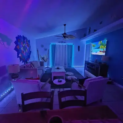 PALM COVE VACATION HOME- One level