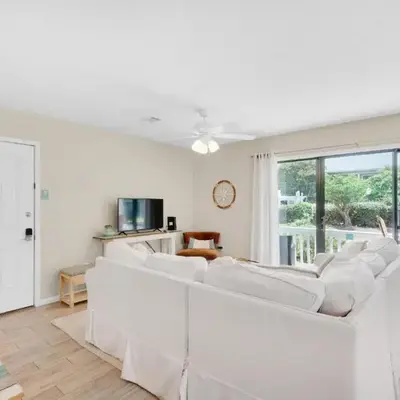 Beachwood Villas 1A- Beach Haven