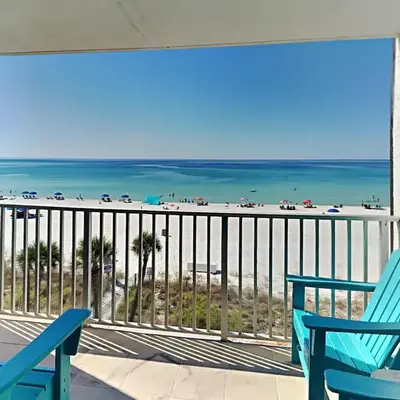 Edgewater Windward #305