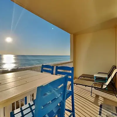 Majestic Beach Towers I #405