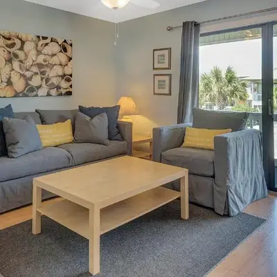 Beachwood Villas 7F