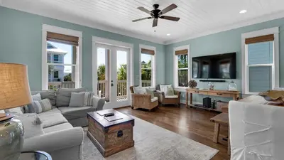 Gallery image of Royal Seaview in Rosemary Beach