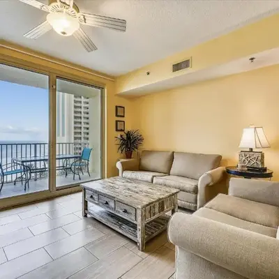 Shores of Panama 821-2 Bd 3Ba