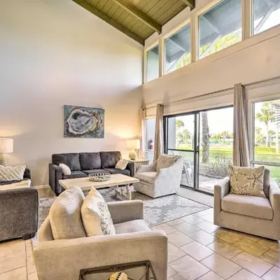 Pool and Beach Access Sunnyside 55 in PCB!