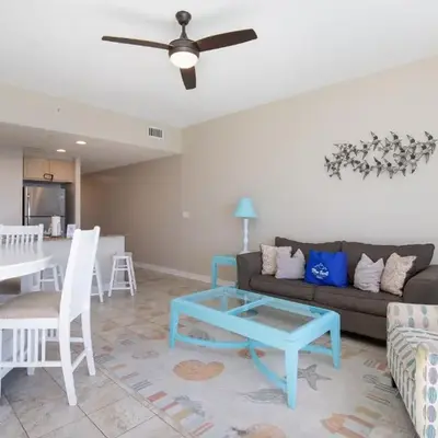 Penthouse! Beautiful Views! Newly Remodeled and Listed!