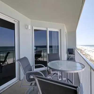 Gulf Front Master Suite! Directly On The Beach! 3 BR / 2 BA! Sleeps 8!