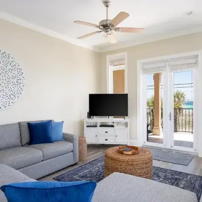Walk To The Beach! 3 Story Home! 2 Balconies With Gulf Views!