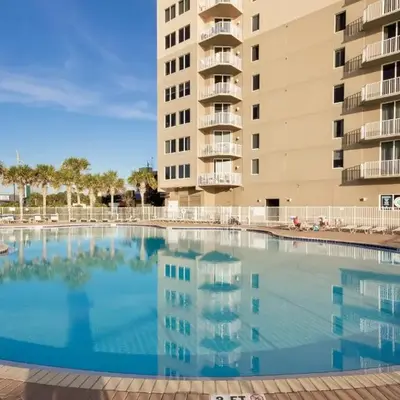 End Unit - Directly On The Gulf! Sleeps 6! Italian Luxury Furnishings!