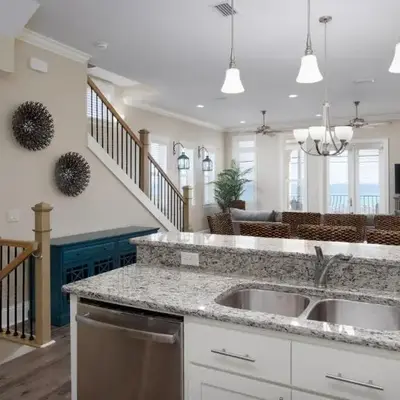 2 Gulf View Balconies! 3 Story Townhome With 4 Bedrooms