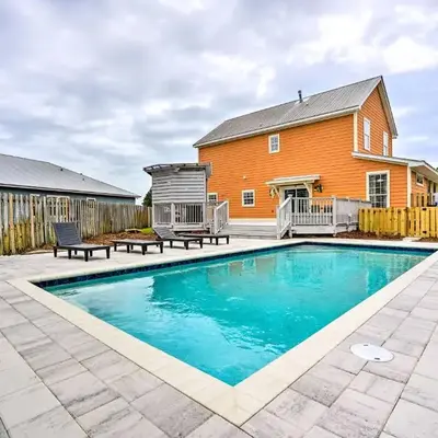 Amazing PCB Villa Private Pool and Lounge Space