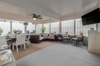 Gallery image of Charming Panama City Beach Cottage - Walk to Ocean in Panama City Beach